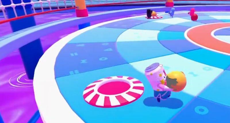 《糖豆人：终极淘汰赛》糖豆人怎么拿东西？