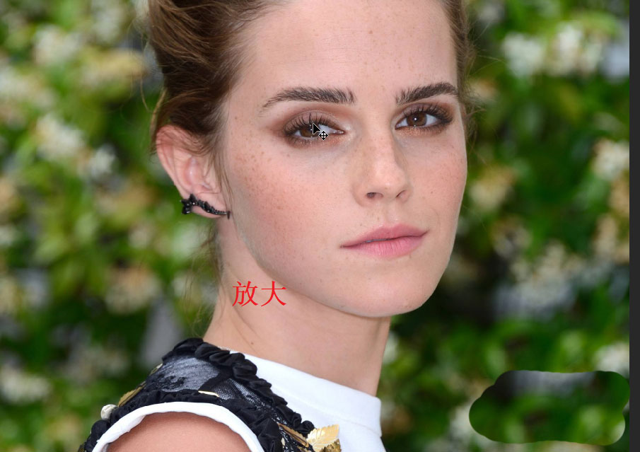 ps如何去除淡化脖颈纹