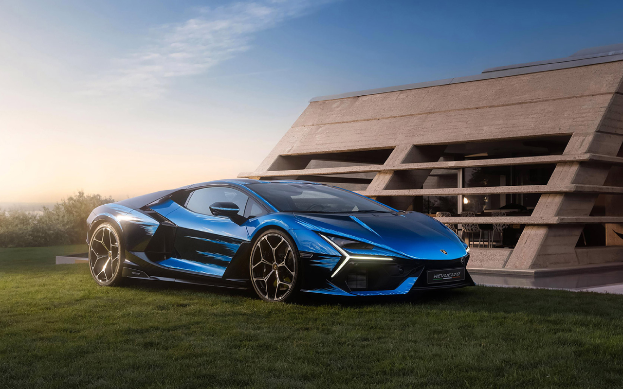 Lamborghini Revuelto Opera Unica Wallpapers by Gameograf